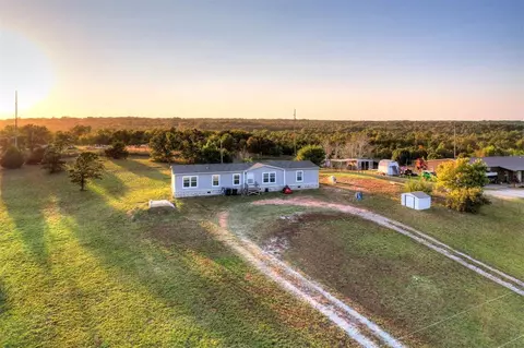 17301 Valley View Rd, Newalla, OK 74857