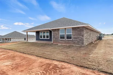 1936 Olive Ave, Tuttle, OK 73089 photo 30