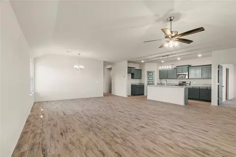 1936 Olive Ave, Tuttle, OK 73089 photo 7