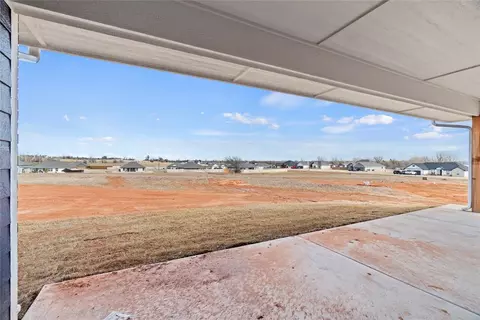 1936 Olive Ave, Tuttle, OK 73089 photo 25