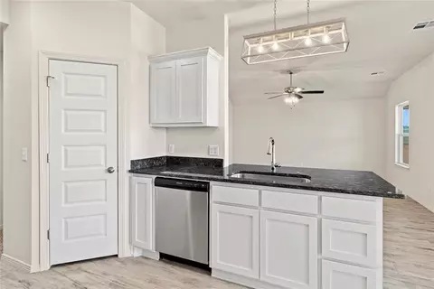 1938 Olive Ave, Tuttle, OK 73089 photo 10