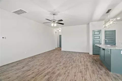 1940 Olive Ave, Tuttle, OK 73089 photo 7