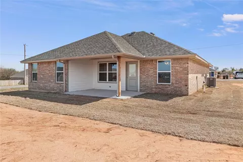 1940 Olive Ave, Tuttle, OK 73089 photo 26