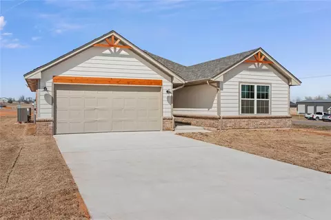 1940 Olive Ave, Tuttle, OK 73089 photo 2