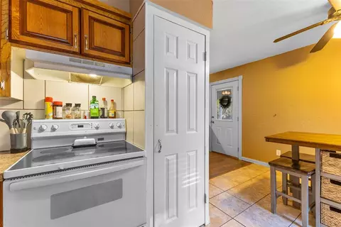 407 W Cheyenne St, Marlow, OK 73055 photo 8