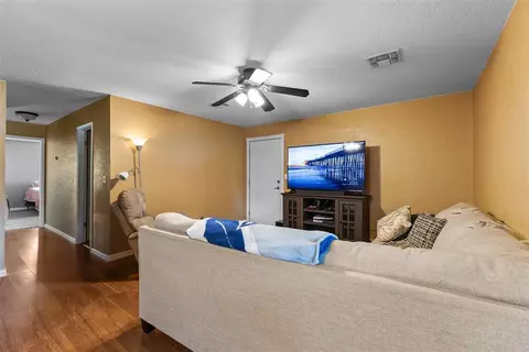 407 W Cheyenne St, Marlow, OK 73055 photo 2
