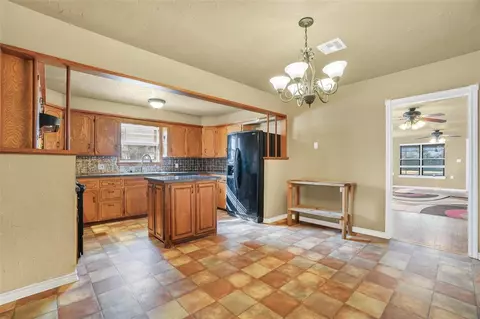 21024 E County Road 161, Altus, OK 73521 photo 10