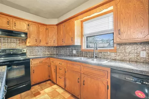 21024 E County Road 161, Altus, OK 73521 photo 13