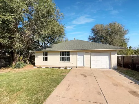 3325 E Park Pl, Oklahoma City, OK 73117