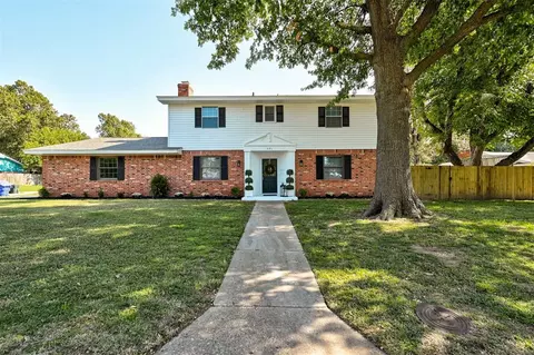 501 SW Claremont Dr, Norman, OK 73069