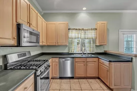 12550 Red Rock Cir, Edmond, OK 73034
