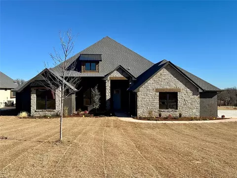 2265 Winter Creek Blvd, Blanchard, OK 73010