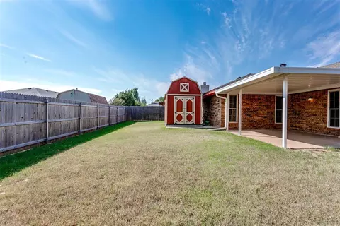 112 E Meade Dr, Yukon, OK 73099 photo 46