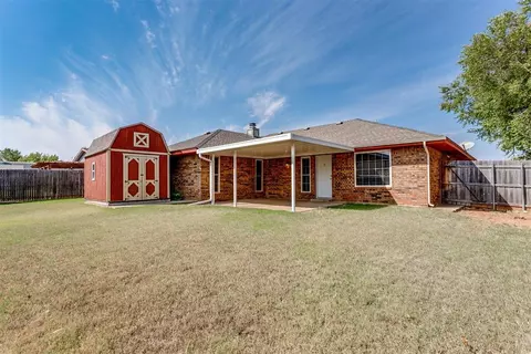 112 E Meade Dr, Yukon, OK 73099 photo 45