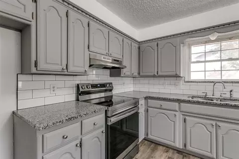 112 E Meade Dr, Yukon, OK 73099 photo 22