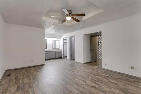 112 E Meade Dr, Yukon, OK 73099 photo 37