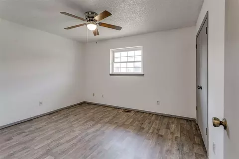 112 E Meade Dr, Yukon, OK 73099 photo 30