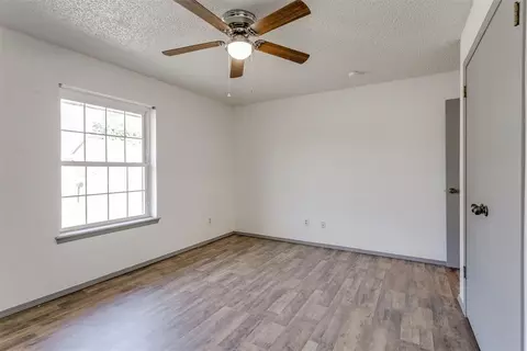 112 E Meade Dr, Yukon, OK 73099 photo 29