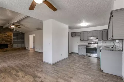 112 E Meade Dr, Yukon, OK 73099 photo 16