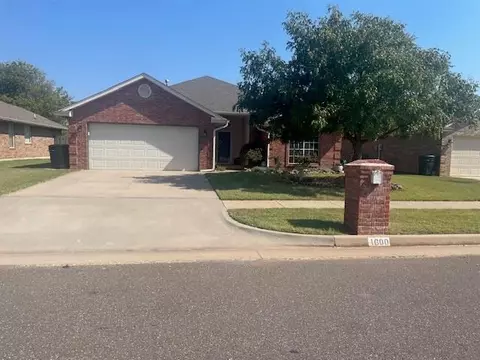 1600 Jordan Dr, Moore, OK 73160