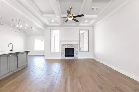 3308 Porter Dr, Edmond, OK 73012
