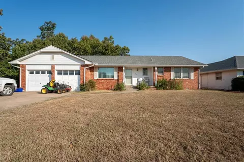 4225 NW 48th St, Oklahoma City, OK 73112