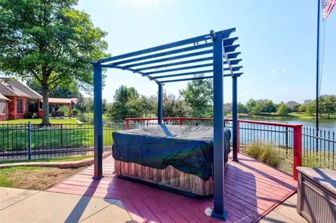 400 Daybreak Dr, Norman, OK 73071 photo 41