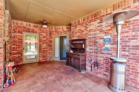 400 Daybreak Dr, Norman, OK 73071 photo 33