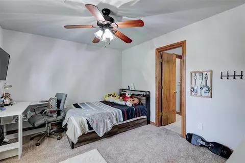 400 Daybreak Dr, Norman, OK 73071 photo 22
