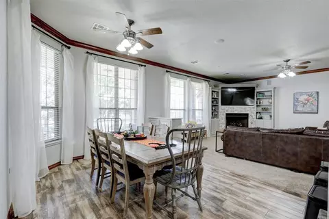 400 Daybreak Dr, Norman, OK 73071 photo 4