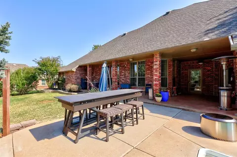 400 Daybreak Dr, Norman, OK 73071 photo 43