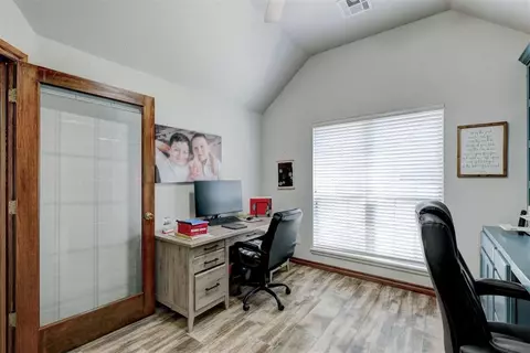 400 Daybreak Dr, Norman, OK 73071 photo 18