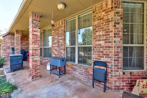 400 Daybreak Dr, Norman, OK 73071 photo 35