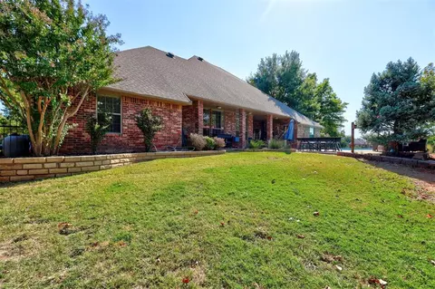 400 Daybreak Dr, Norman, OK 73071 photo 45