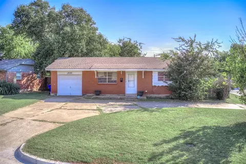 1037 Montgomery Cir, Norman, OK 73071
