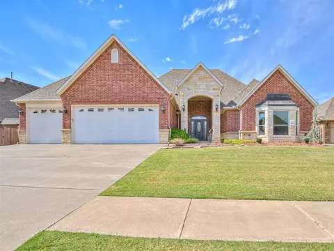2233 Rockbridge Ct, Yukon, OK 73099