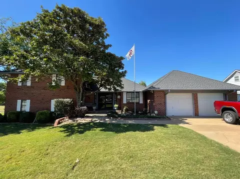 12125 Greenlawn Ave, Oklahoma City, OK 73170