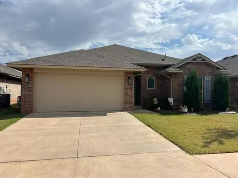 3020 NW 184th Ter, Edmond, OK 73012