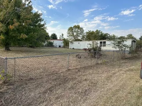 330960 Williams Dr, Harrah, OK 73045