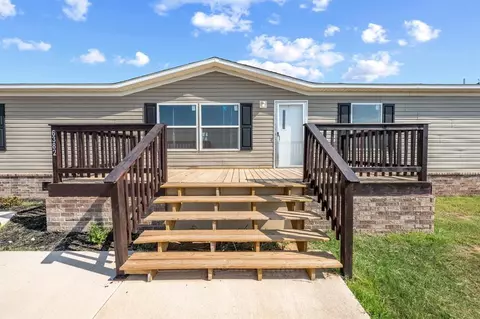 6382 Lake Breeze Dr, Guthrie, OK 73044