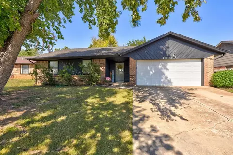 2317 SW 102nd St, Oklahoma City, OK 73159