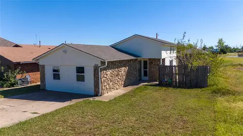 644 NW 113th St, Oklahoma City, OK 73114
