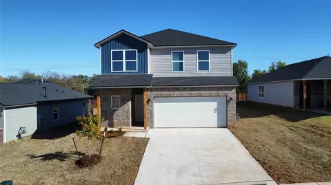 1112 Stallion Dr, Guthrie, OK 73044