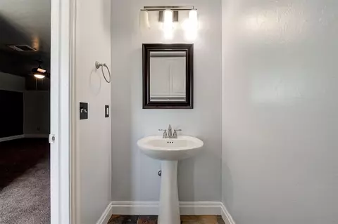 4909 Champlain Pl, Edmond, OK 73025 photo 41
