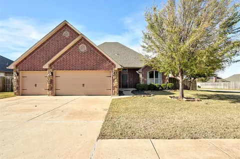 4909 Champlain Pl, Edmond, OK 73025 photo 3