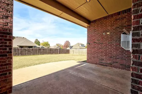 4909 Champlain Pl, Edmond, OK 73025 photo 42
