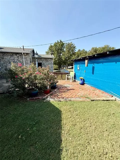 406 E 4th St, Davenport, OK 74026 photo 21