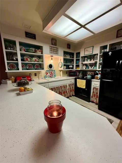 406 E 4th St, Davenport, OK 74026 photo 8