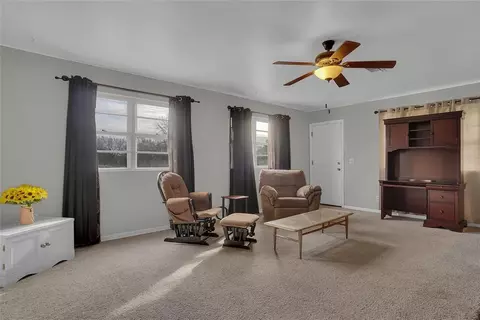 302 S Highland Dr, Erick, OK 73645 photo 4