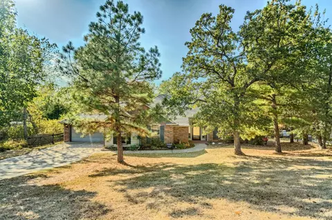 12243 Canyon Cir, Guthrie, OK 73044
